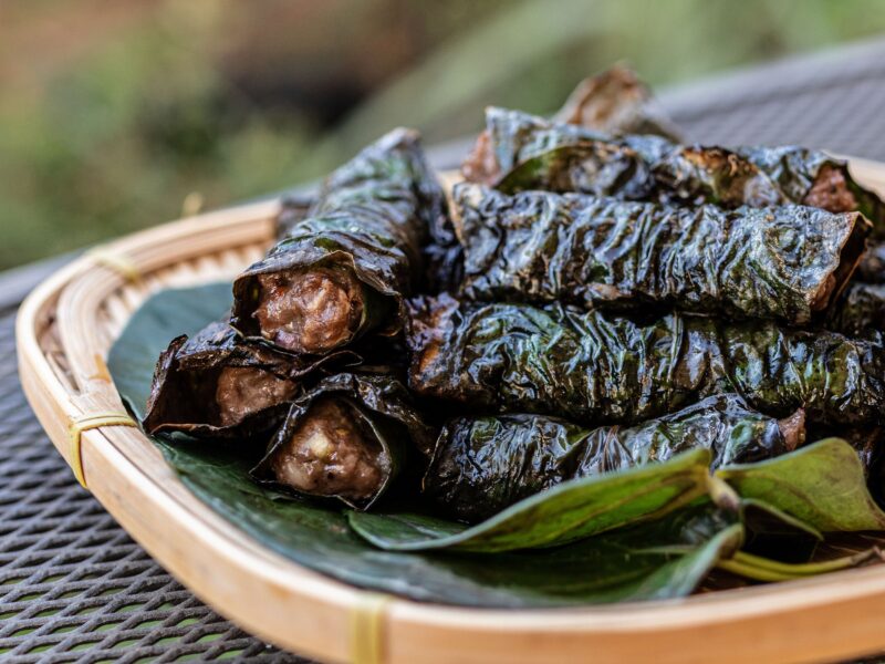 Vietnamese Betel Leaf Wrapped Beef (Bò Cuốn Lá Lốt)
