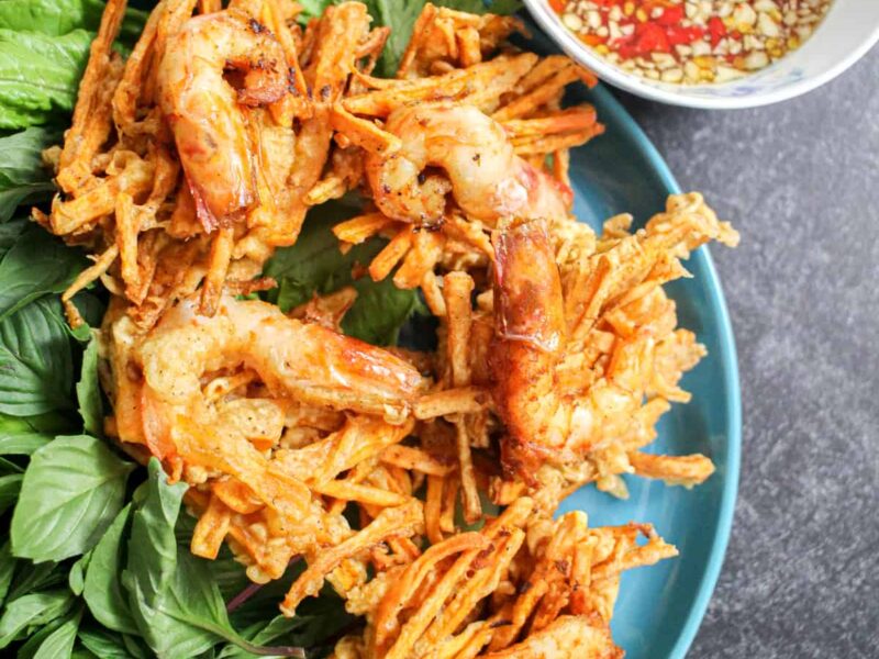 Vietnamese Shrimp and Sweet Potato Fritters (Bánh Tôm Chiên Khoai Lang)